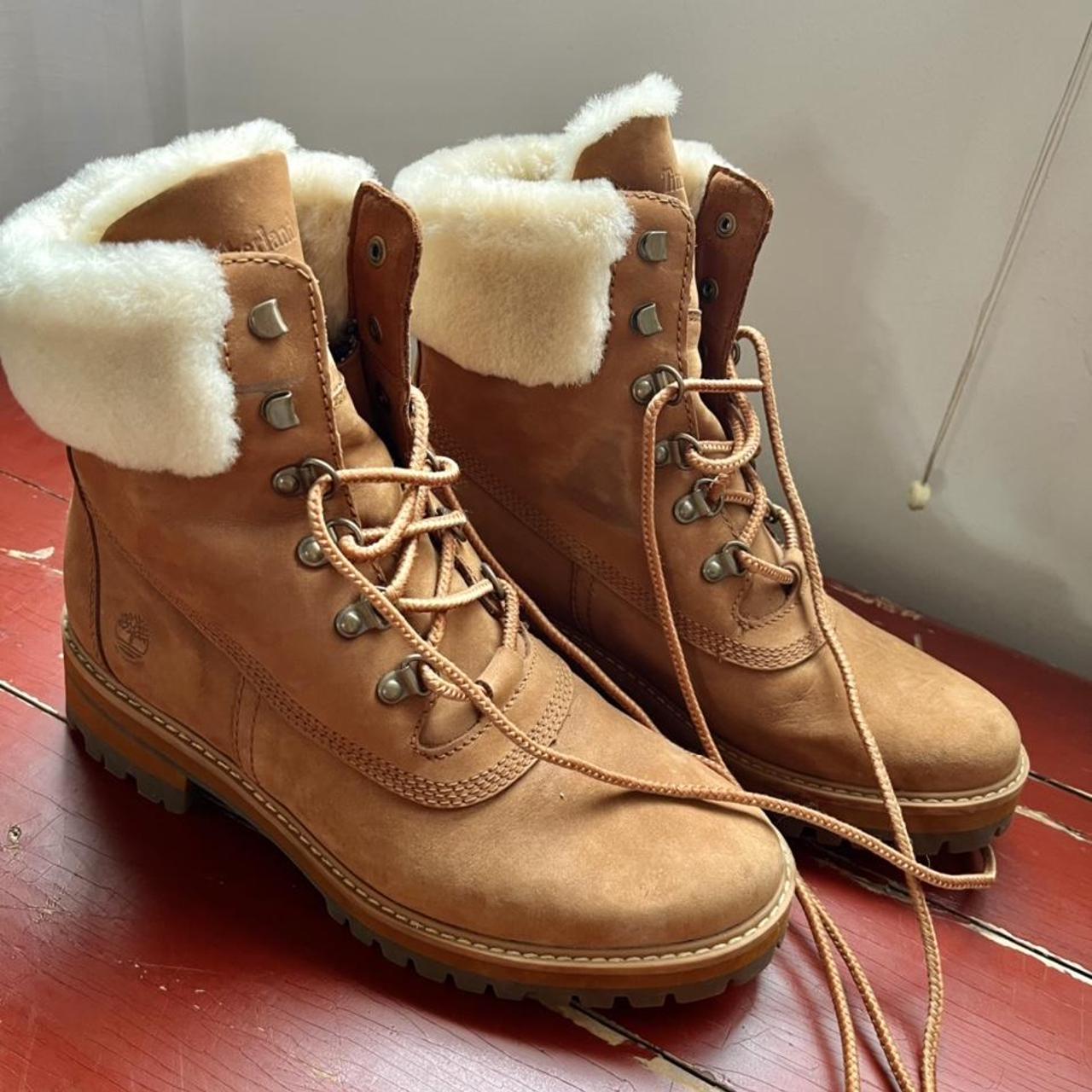 Timberland tan courmayeur valley shearling deals boots