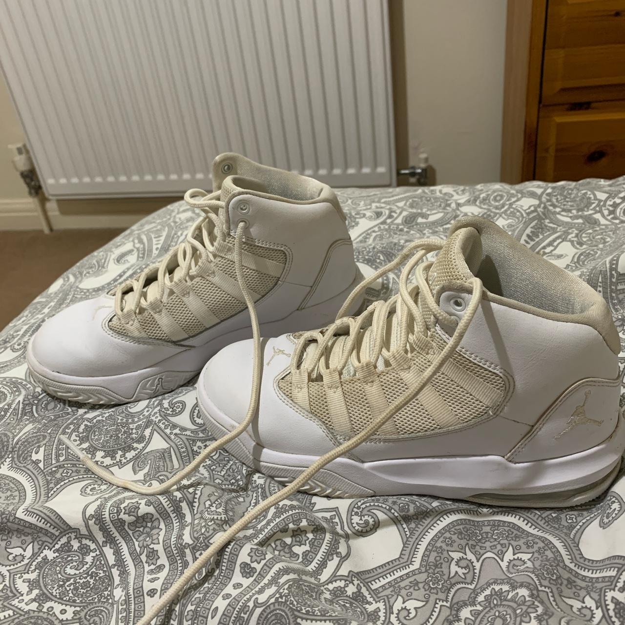 white-jordan-auras-in-size-3-been-worn-a-lot-but-depop