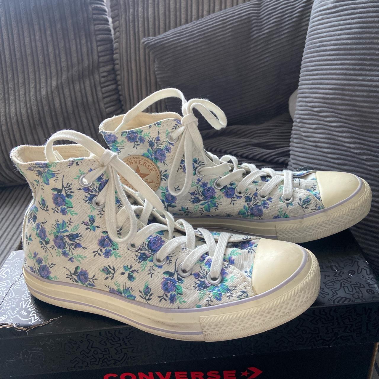 floral converse size 6