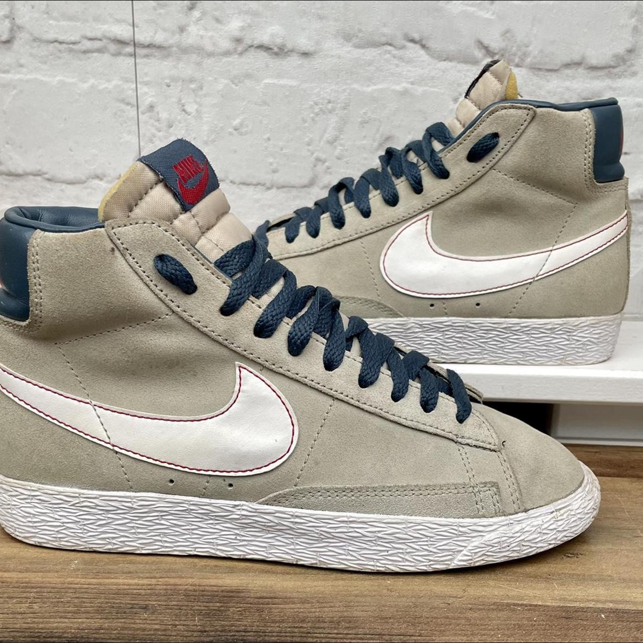 blazers nike cream