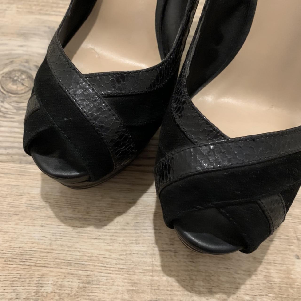 Halston Women's Black Courts | Depop