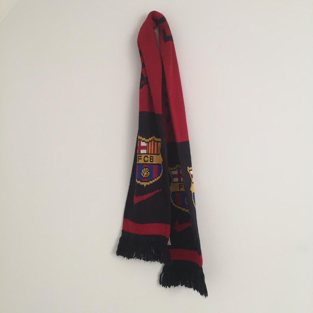 barcelona scarf nike