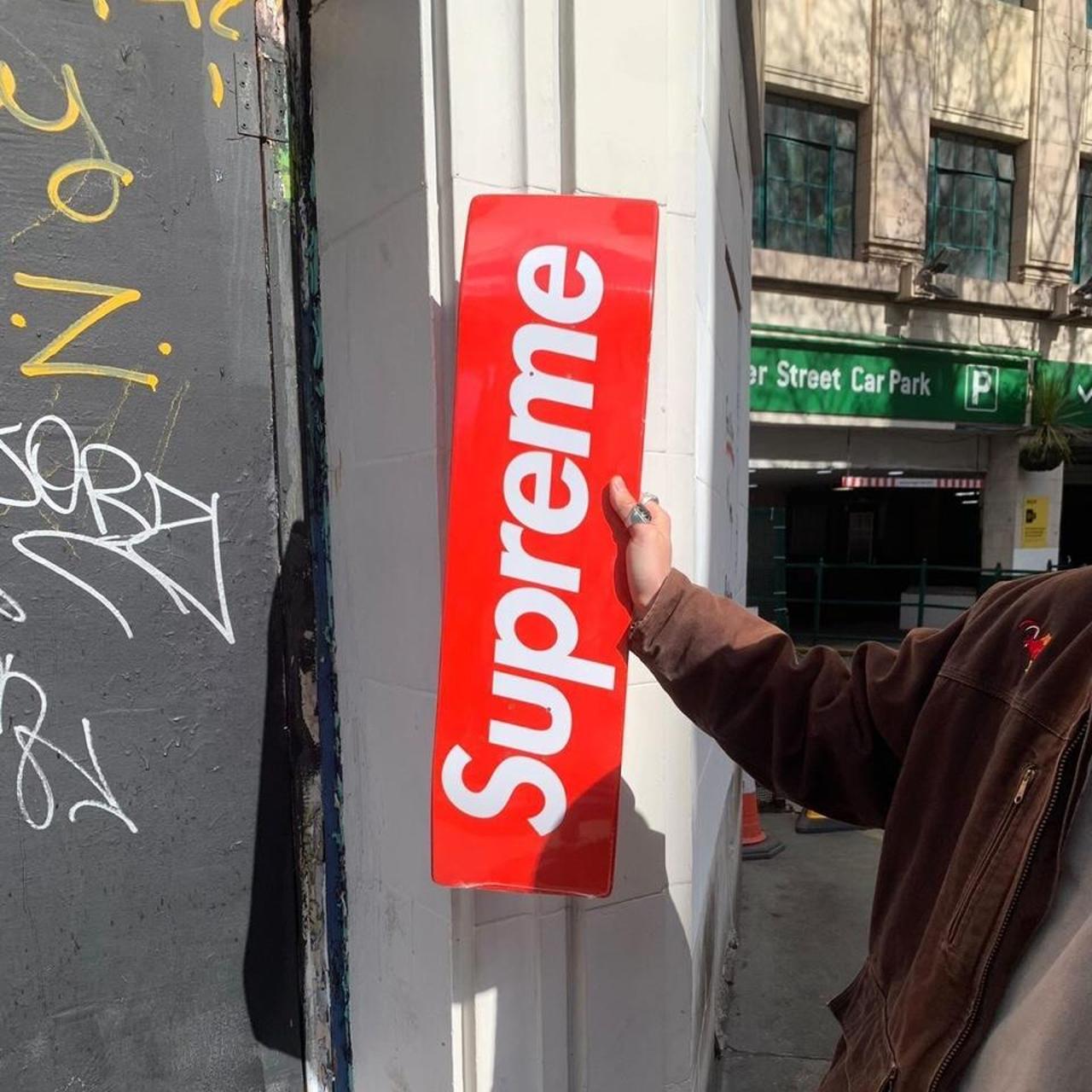 正式的 “Supreme Supreme Instagram: Box Uncut Box Logo Logo Red Skateboard THE 