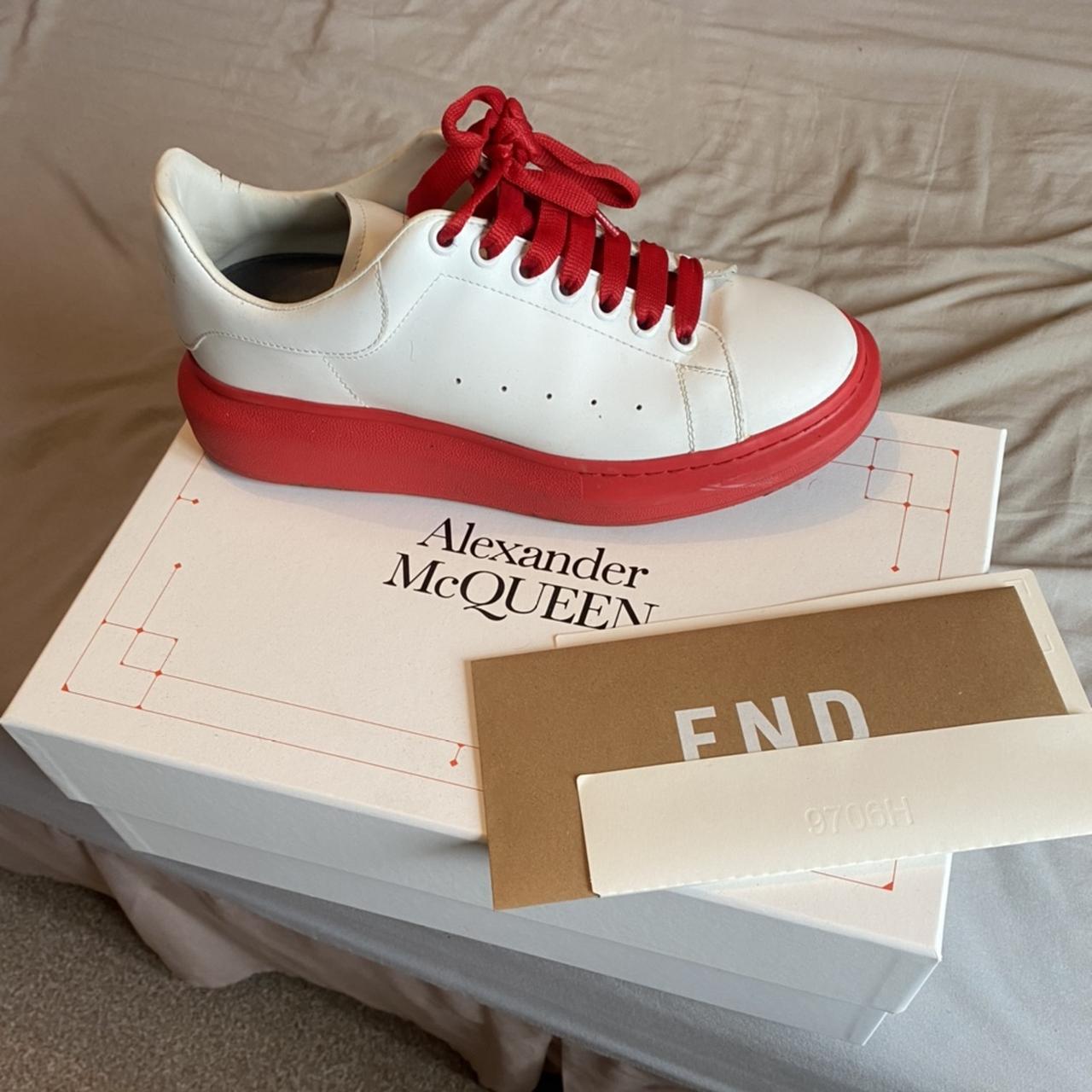 Alexander mcqueen trainers size 2025 8