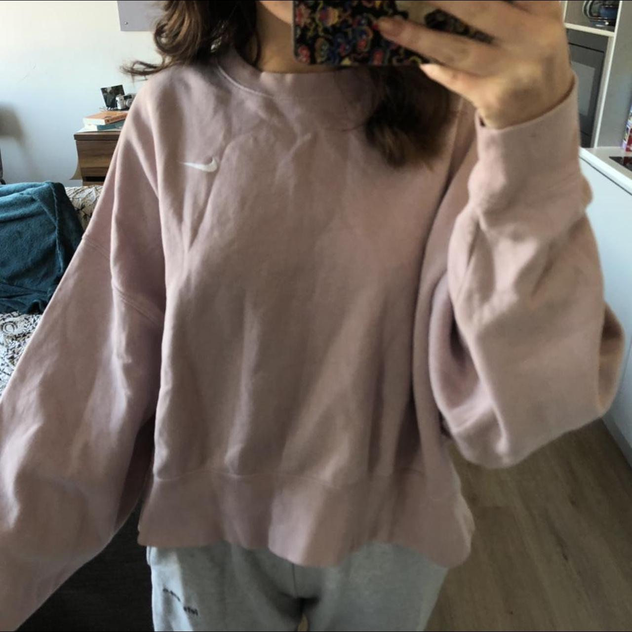 pink nike crop sweater