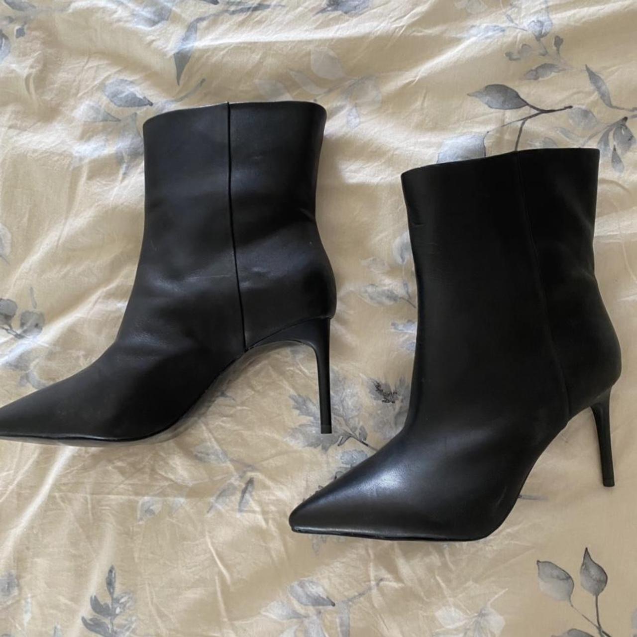 Selling Alias Mae boots size 36 never worn... - Depop