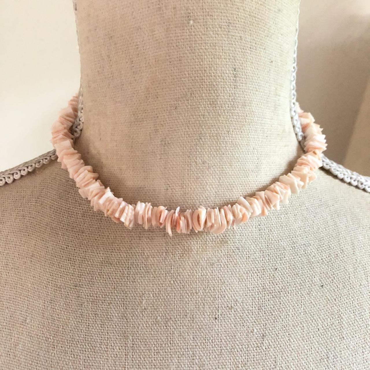 Product Image 1 - Aeropostale faux coral chip choker