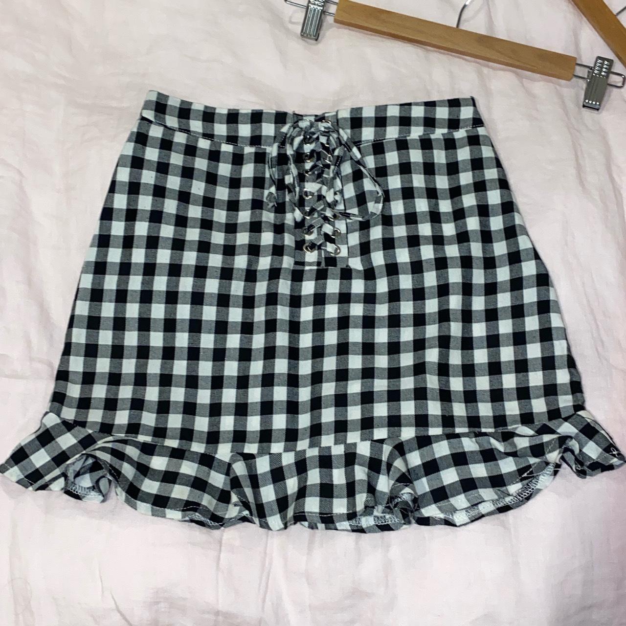 Women's Black and White Skirt | Depop