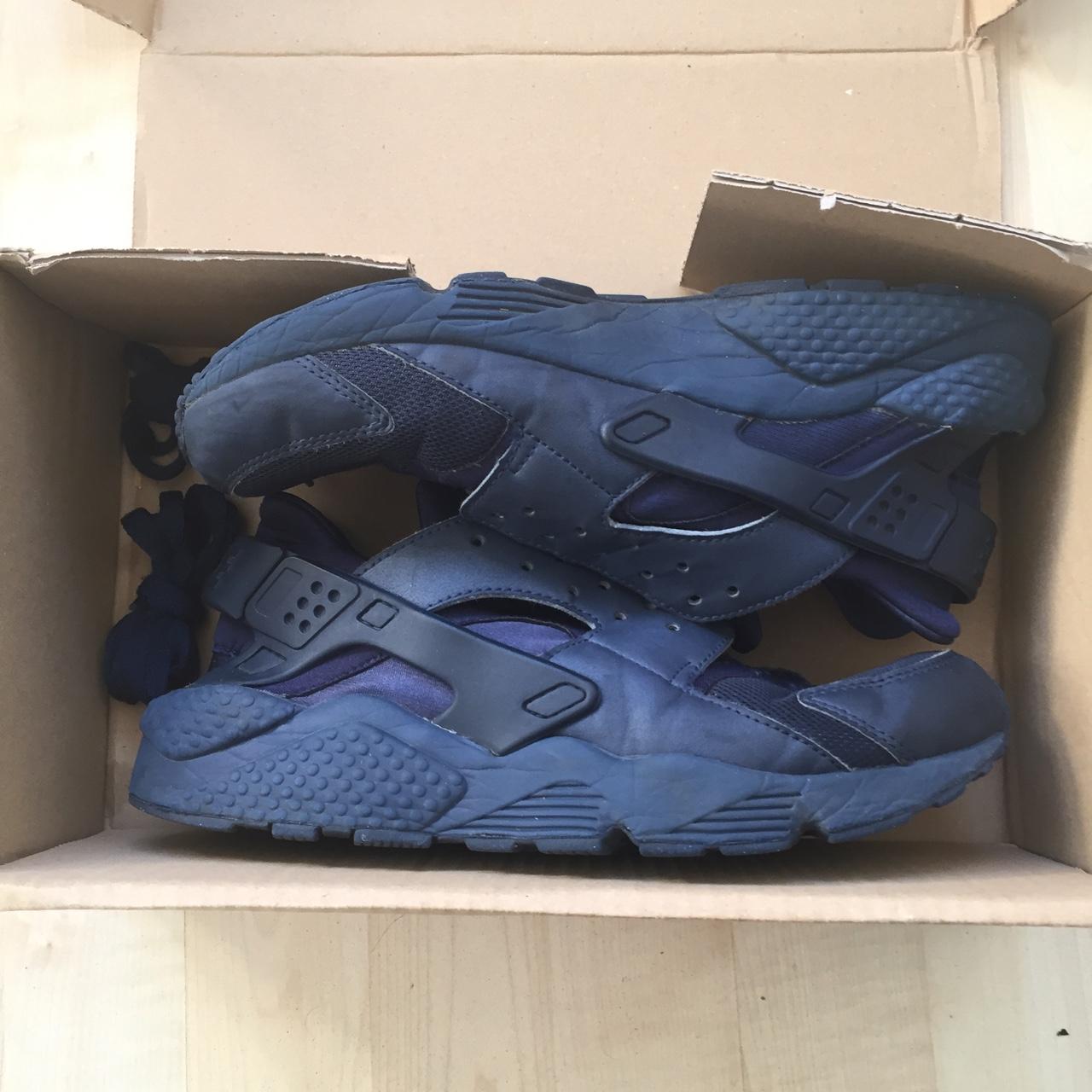 huarache triple navy