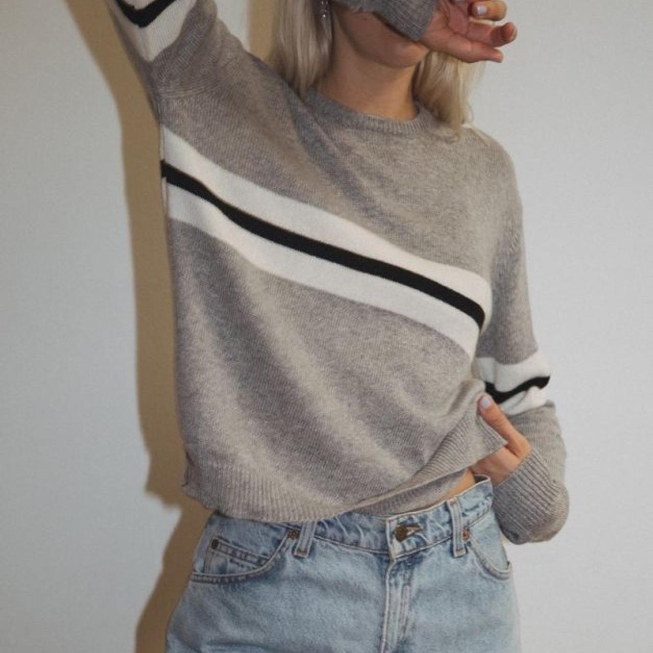 Brandy Melville Bernadette sweater - grey