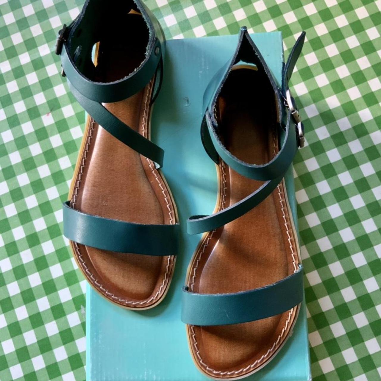 clarkssandals