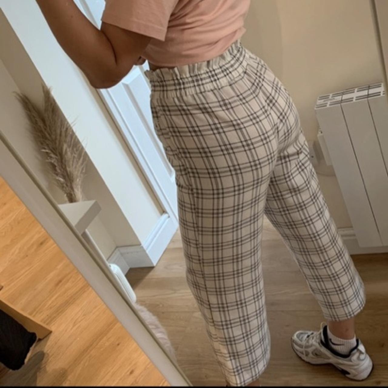 Primark Women's Cream and Black Trousers Depop