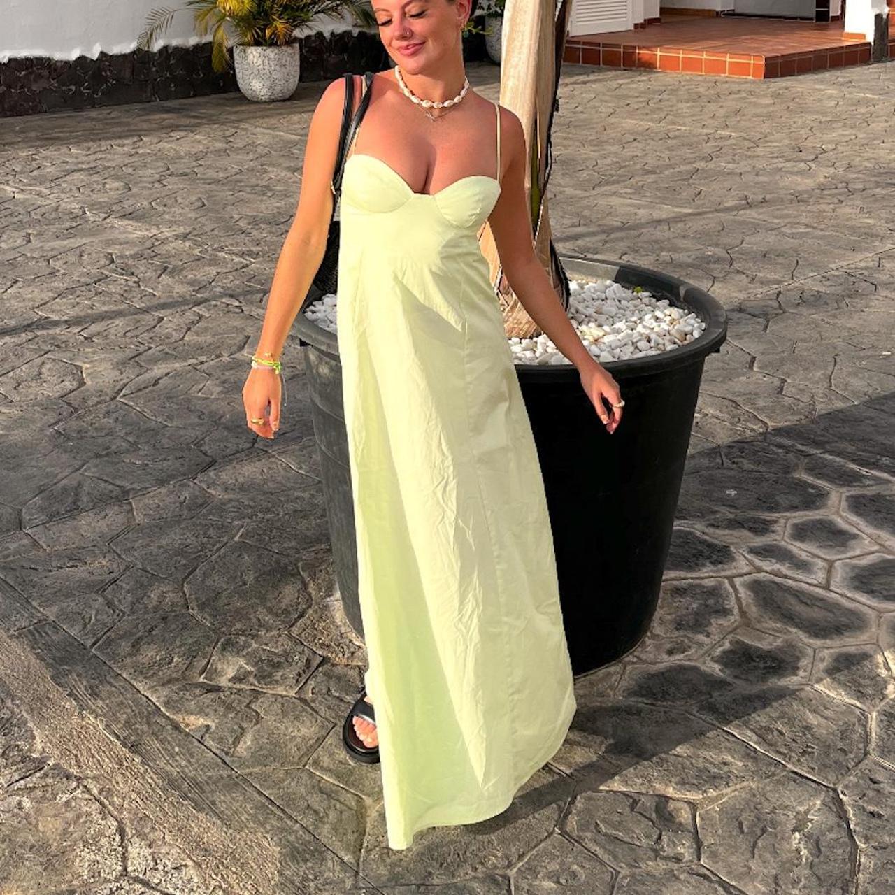 Zara pastel green maxi dress Only been worn once so... Depop