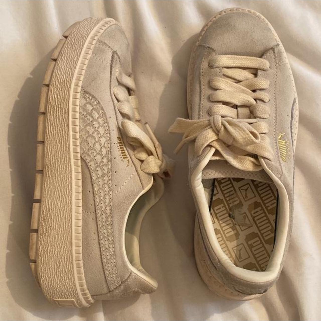 Puma Women's Cream and Tan Trainers | Depop