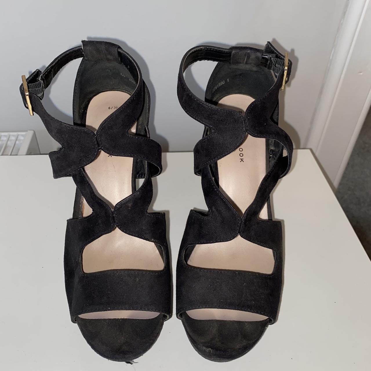 New look black suede size 6 heels, been worn but... - Depop