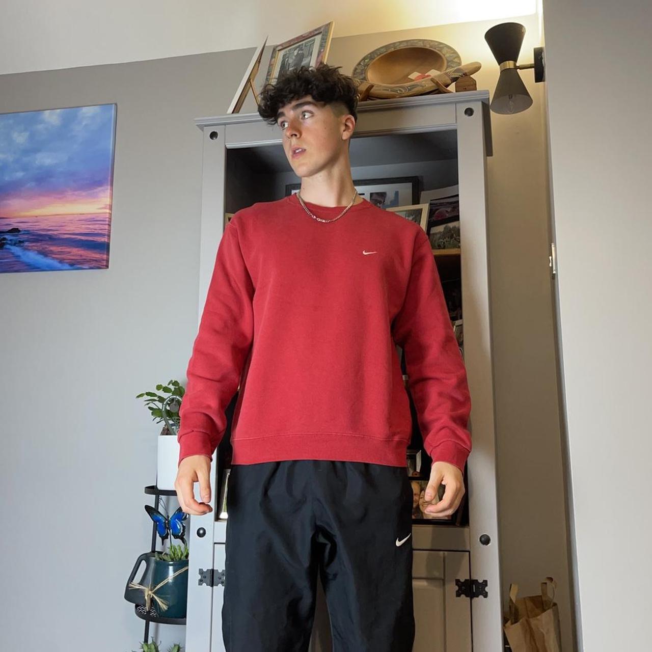 mens white nike with red swoosh