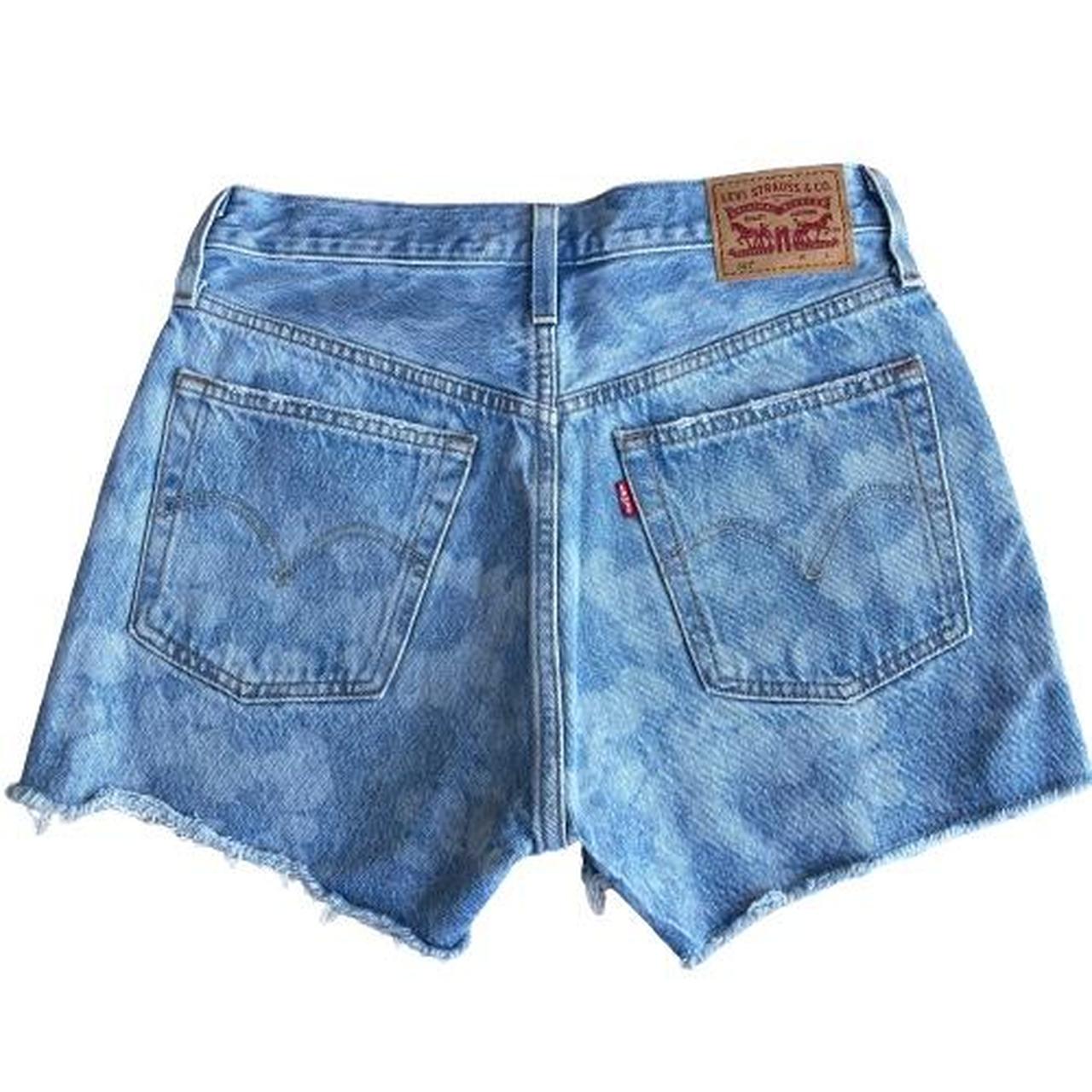 levis 501 shorts size 25