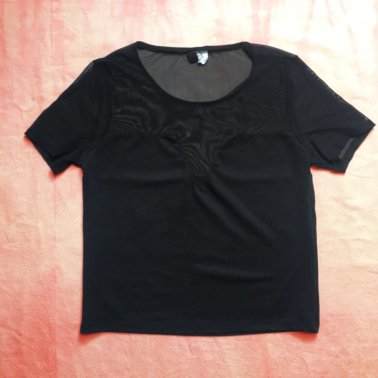 H&M Women's Black T-shirt | Depop