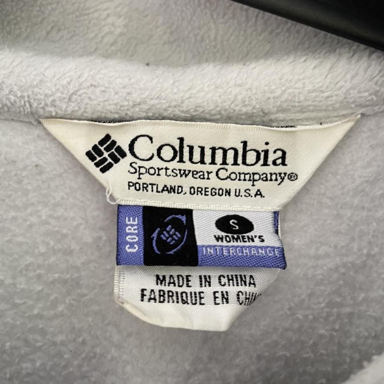 Columbia Sportswear Women's Grey and White Jacket | Depop