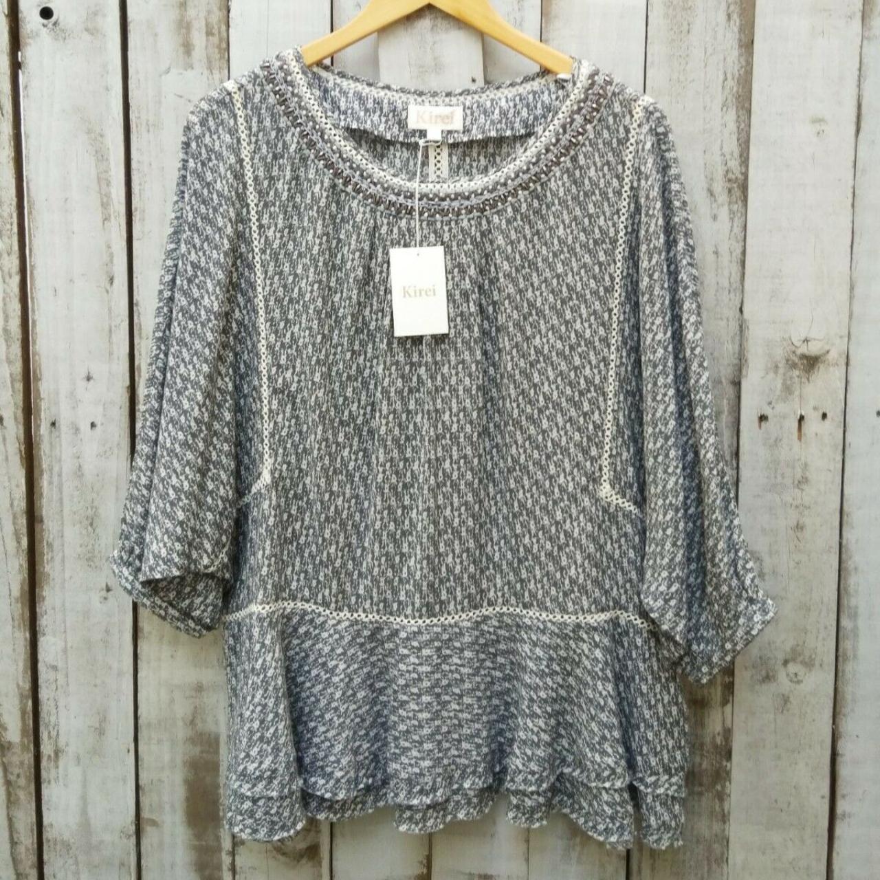 Anthropologie Women's Grey and White Blouse | Depop