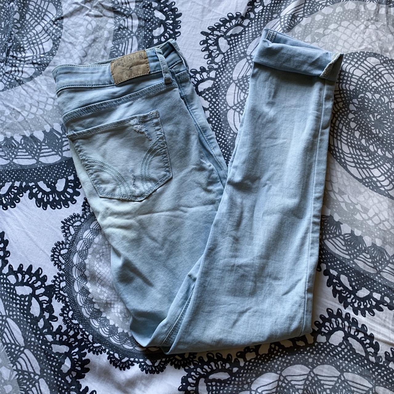 Cute deals hollister jeans