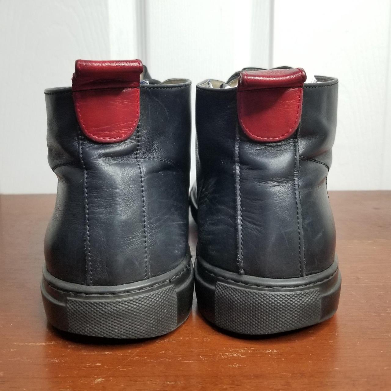 Men's Black and Red Trainers (3)