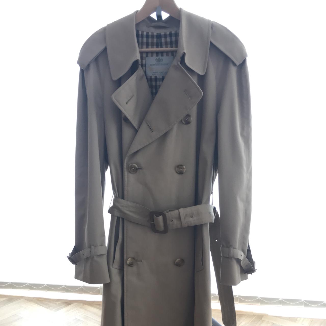 Vintage 1980s men’s Aquascutum mac trench coat in... - Depop