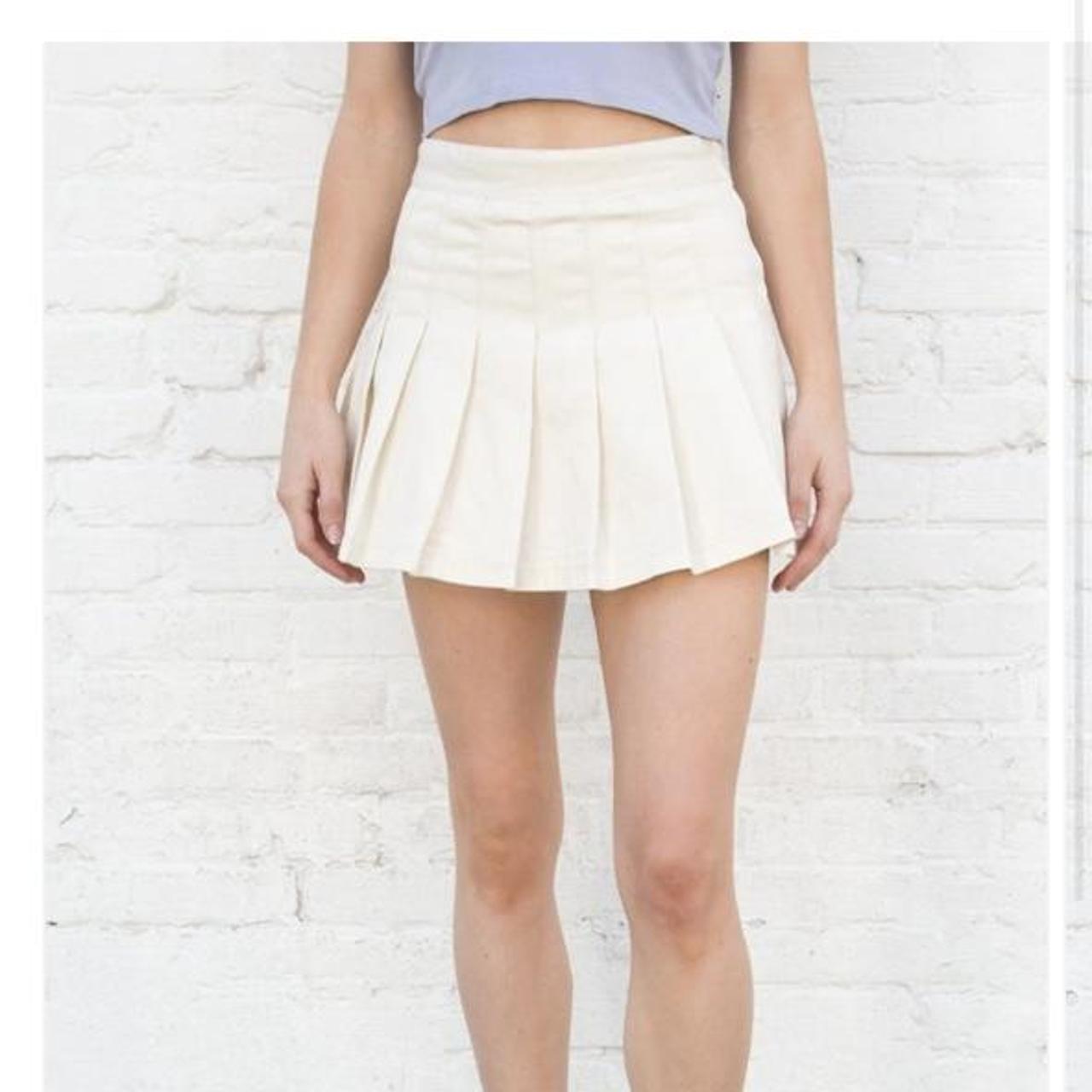 Brandy Melville Women's White Skirt Depop