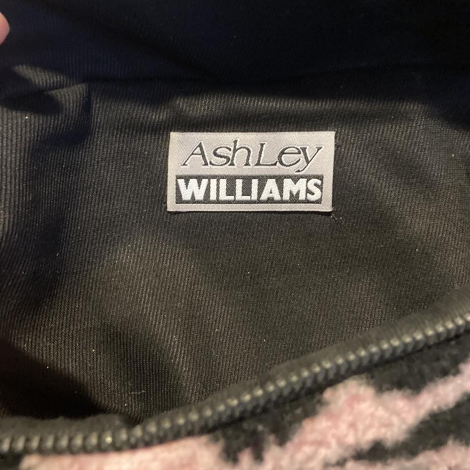 〓AshLey WILLIAMS〓 tigerボアfleece bum bagカラーピンク - ボディ