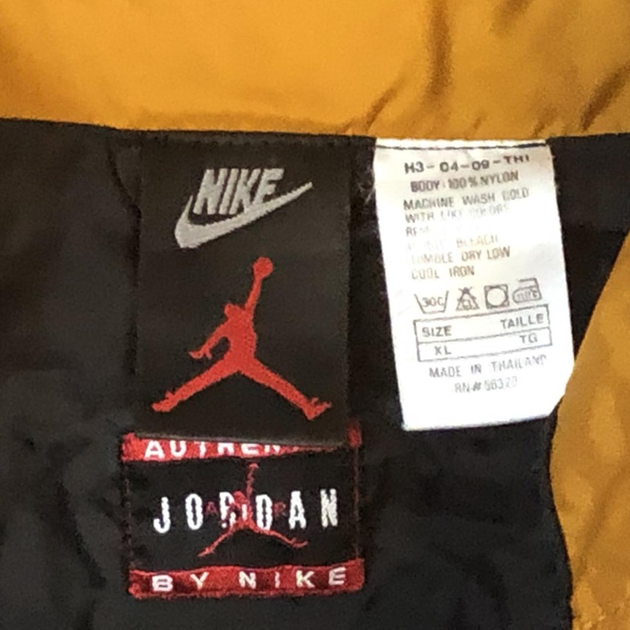 90s jordan ジャケット 希少モデル　nike Rare 90s Nike Jordan Jacket (XL) – Stocked Vintage