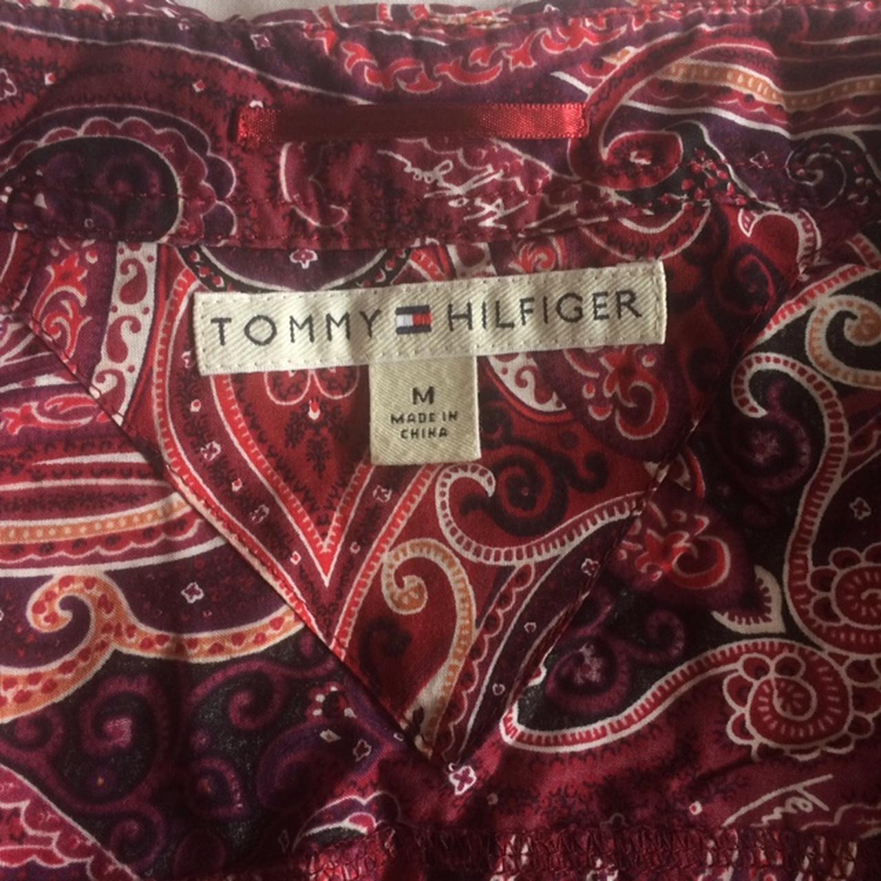 ★Vintage TOMMY HILFIGER paisley button fitted... - Depop