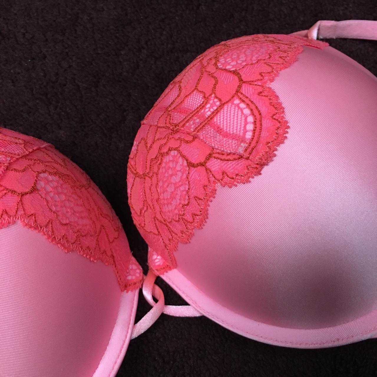 Victoria's Secret Pink Bra 34DD - Gem