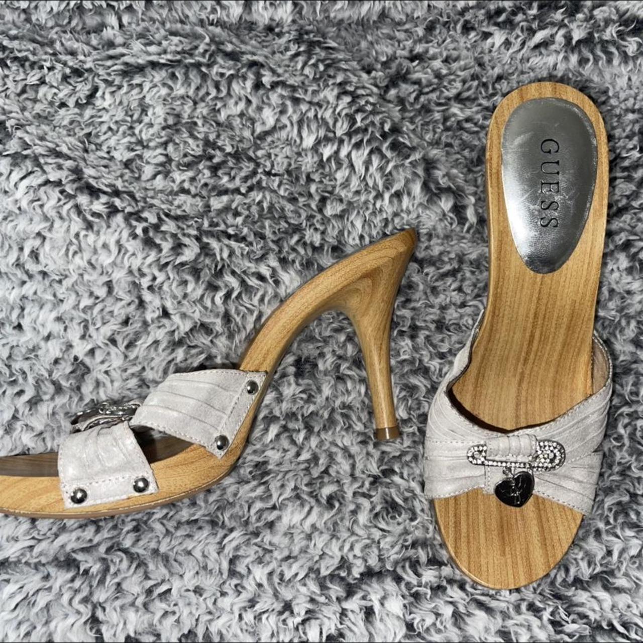 guess brown heels