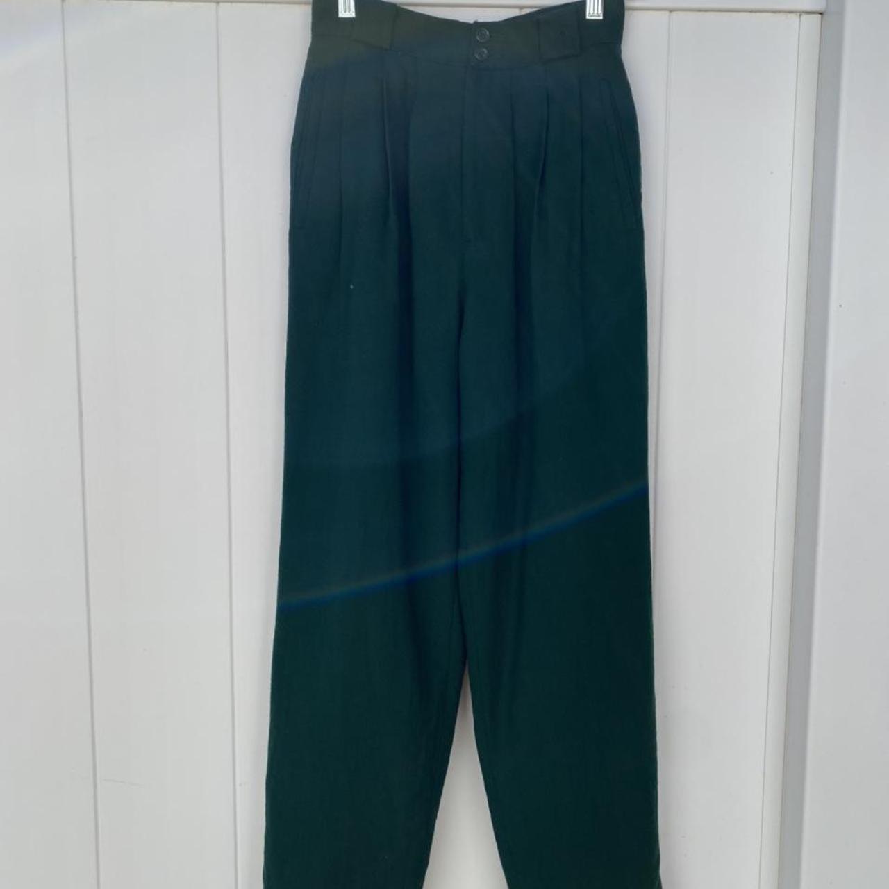 American Vintage Women's Green Trousers | Depop