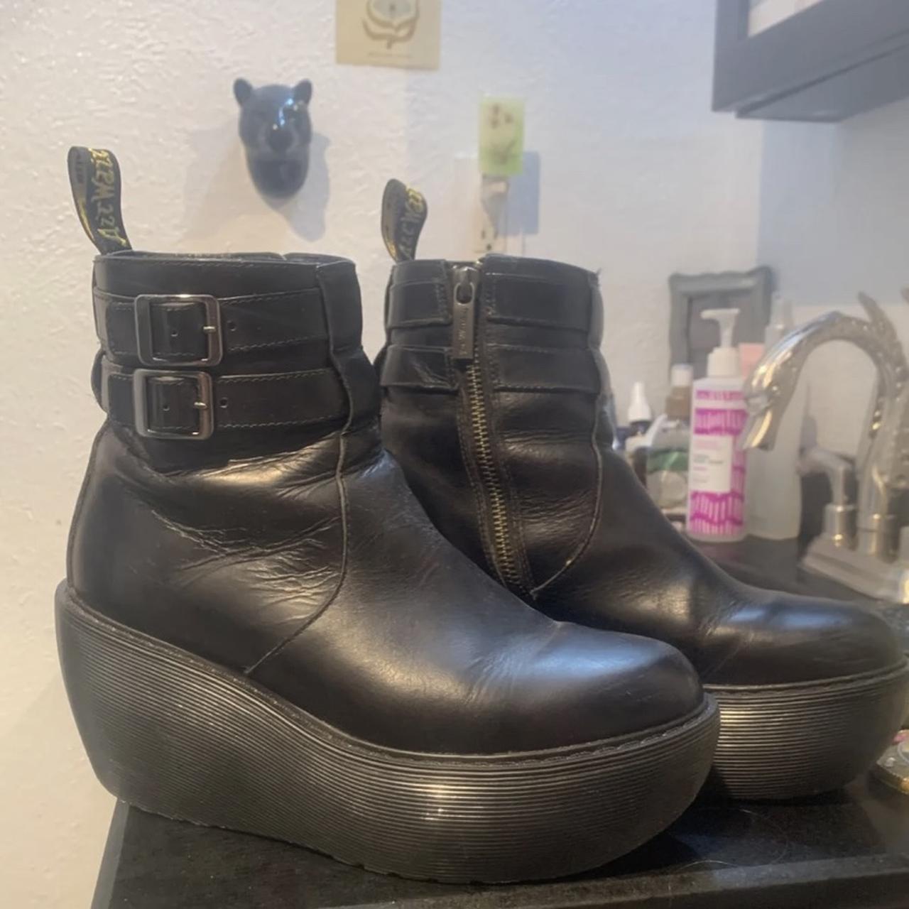 Dr clearance martens caitlin