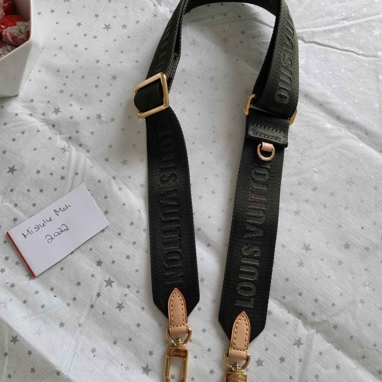 multi pochette strap - Depop