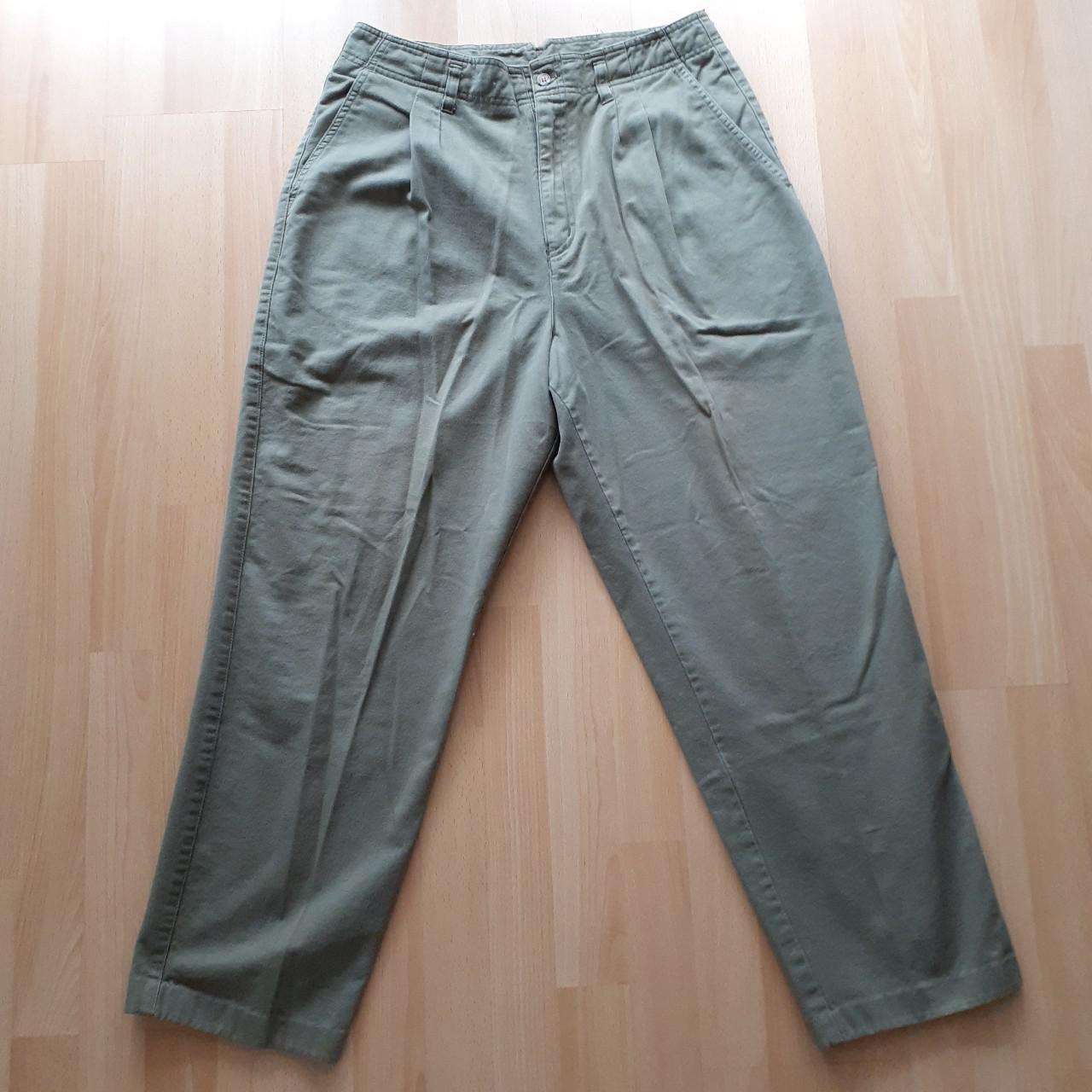 Vintage high waist army green pants Super cute and... Depop