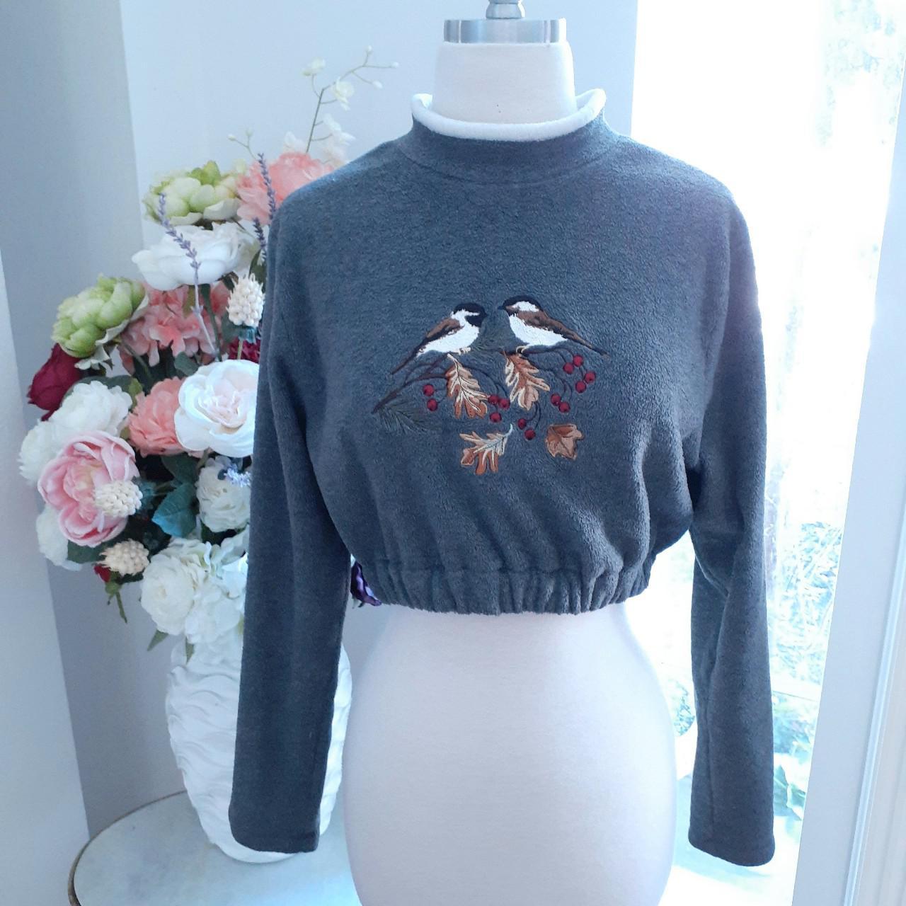 Product Image 1 - Adorable dark grey birds embroidered