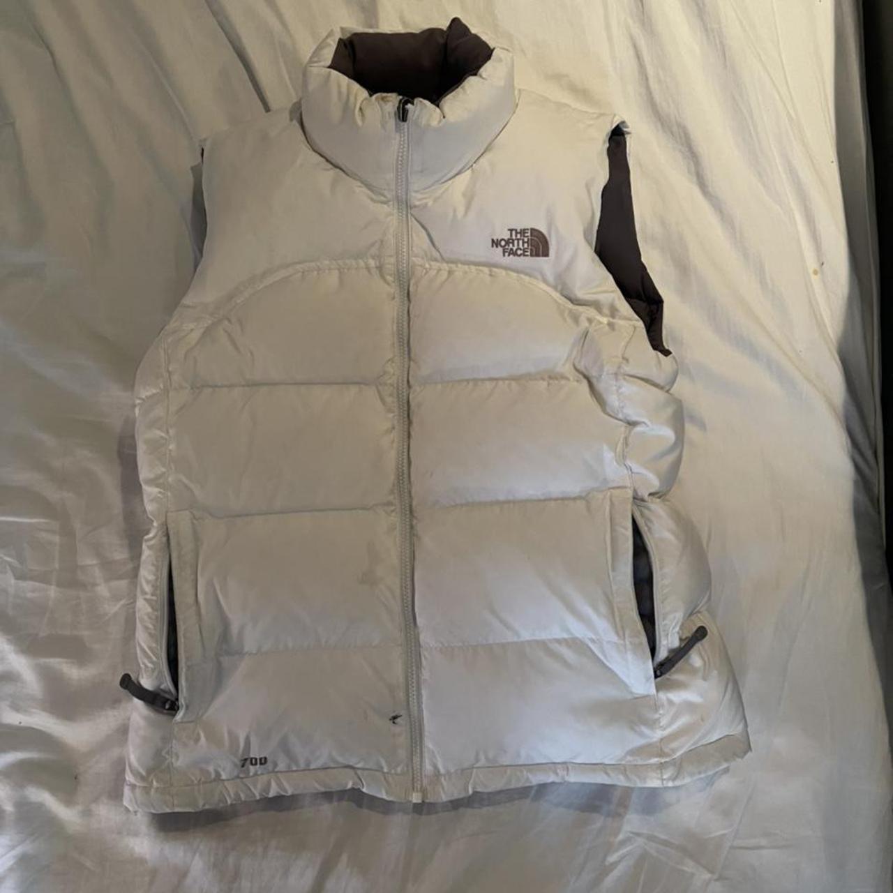 white north face gilet