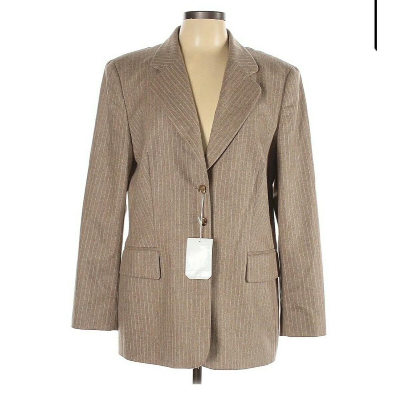 Women's Brown and Tan Suit (2)