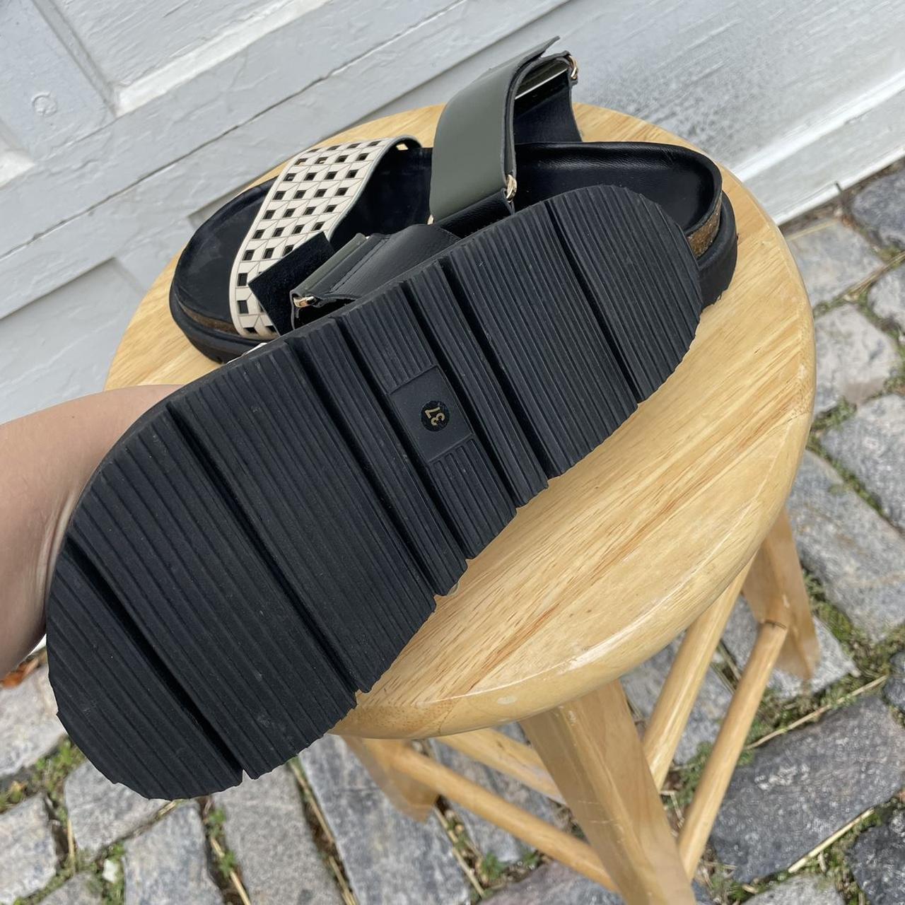 All Black Women's Green and Black Sandals (2)