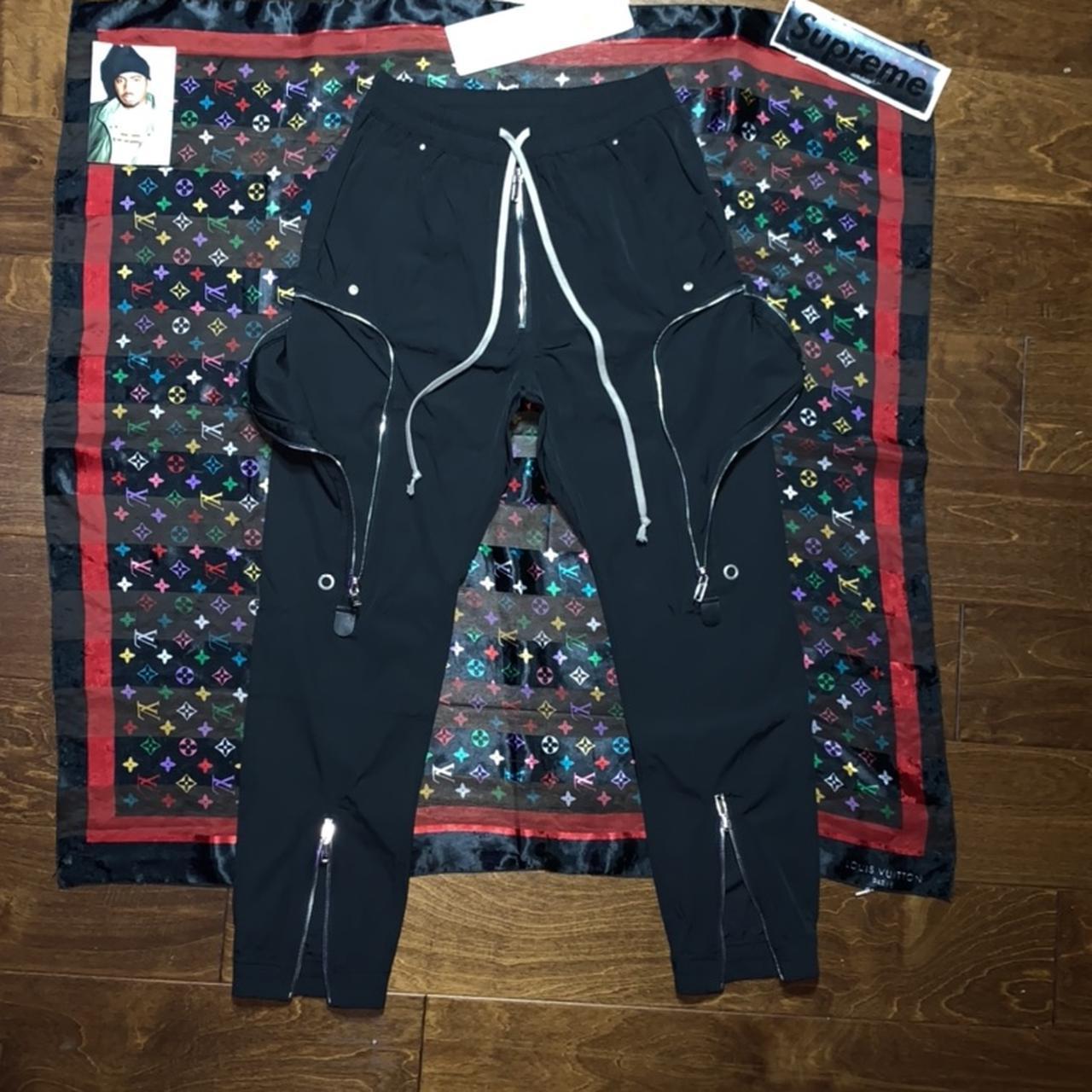 Louis vuitton-joggers - Depop