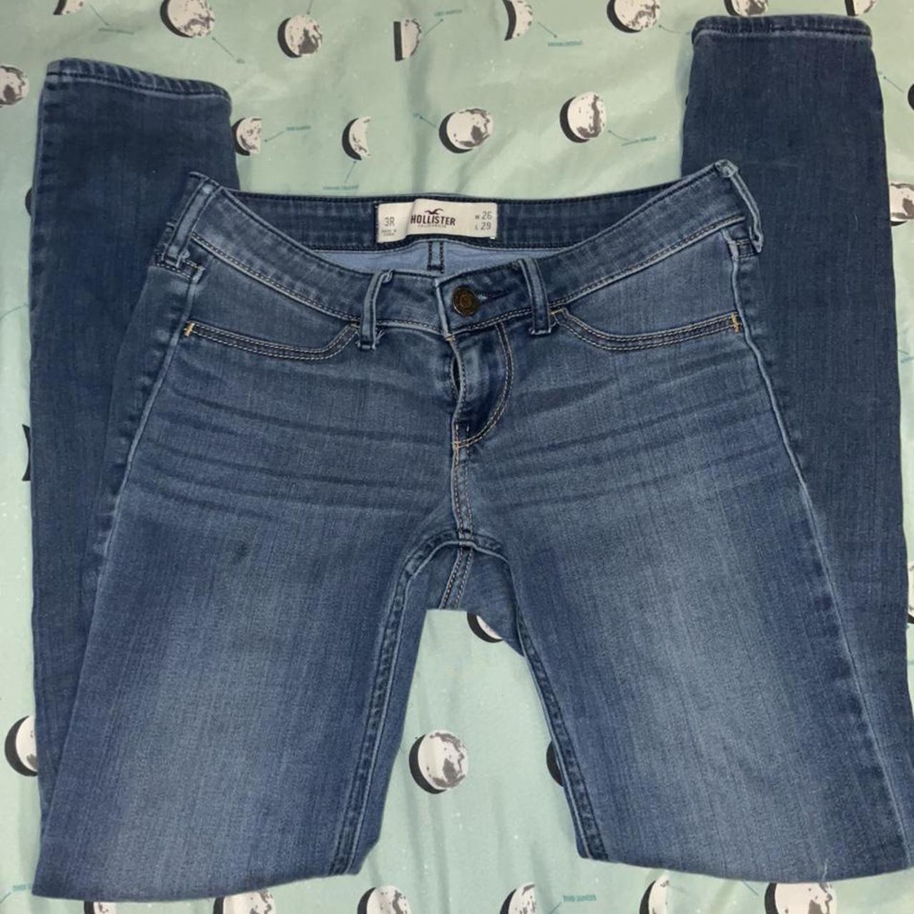 Hollister skinny jeans! 💙🦅 #Hollister #jeggings - Depop