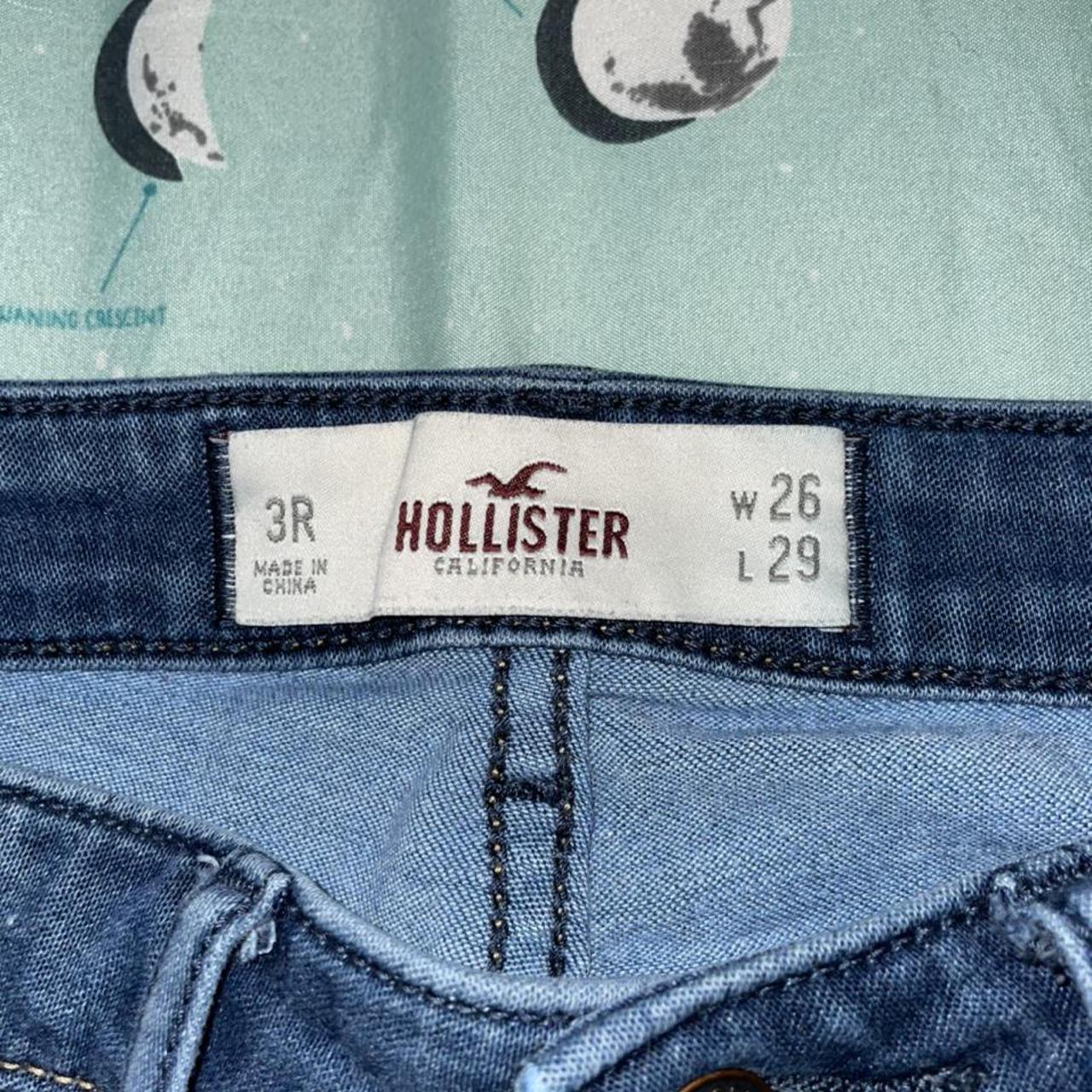 Hollister skinny jeans! 💙🦅 #Hollister #jeggings - Depop