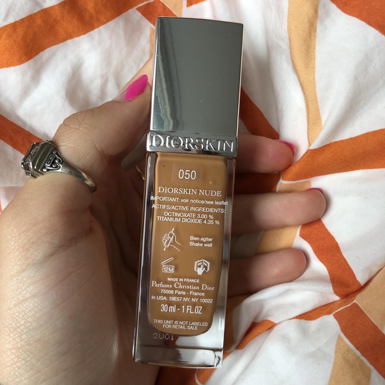 Diorskin Teint Clat Effet Peau Nue Nude Skin Depop