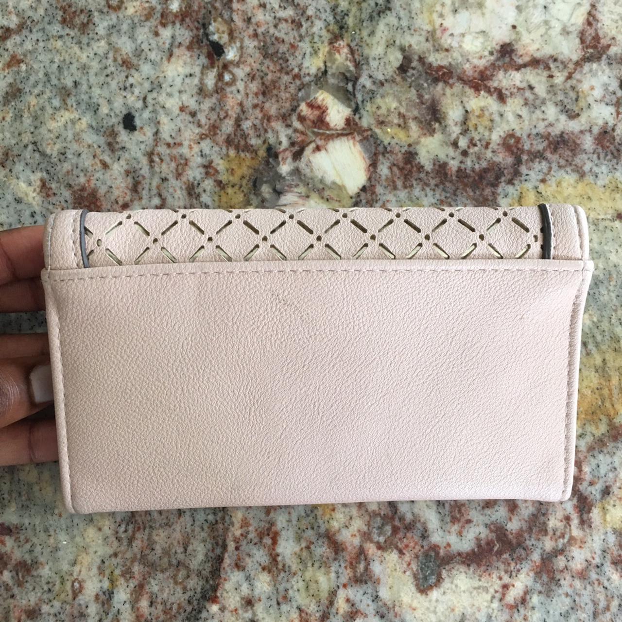 Jessica Simpson Women's Wallet-purses (3)