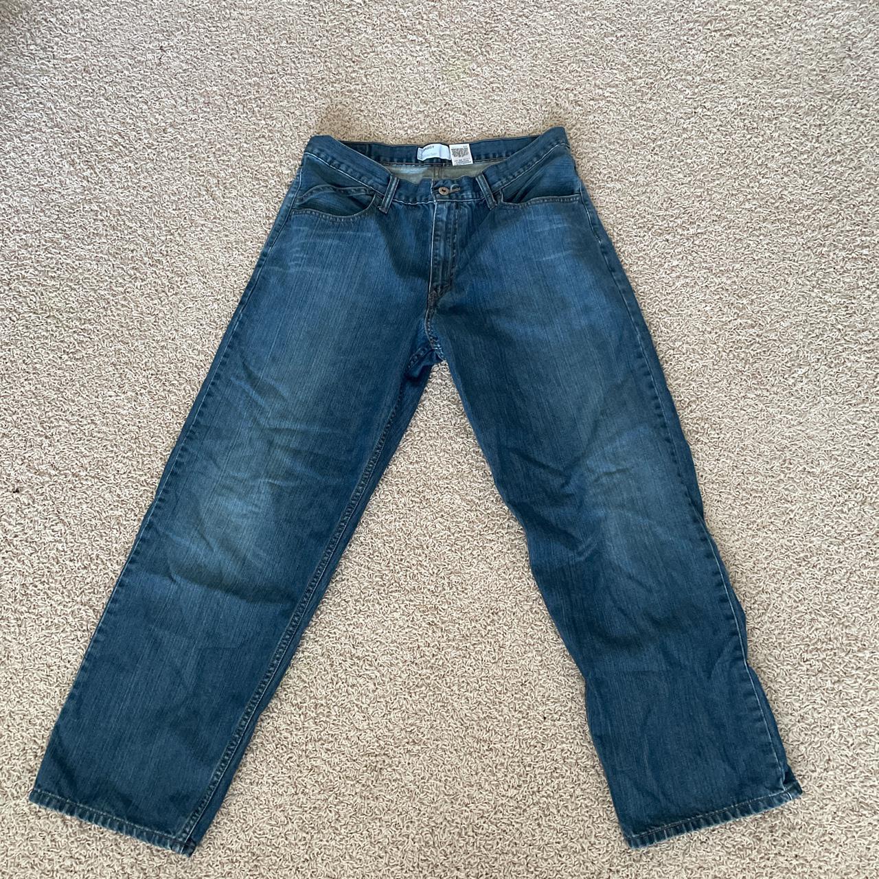 Levi's Men's Navy | Depop