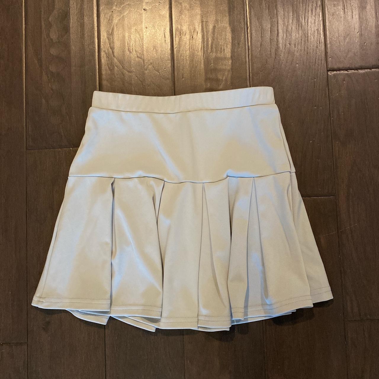 Blue pleated tennis skirt - Depop