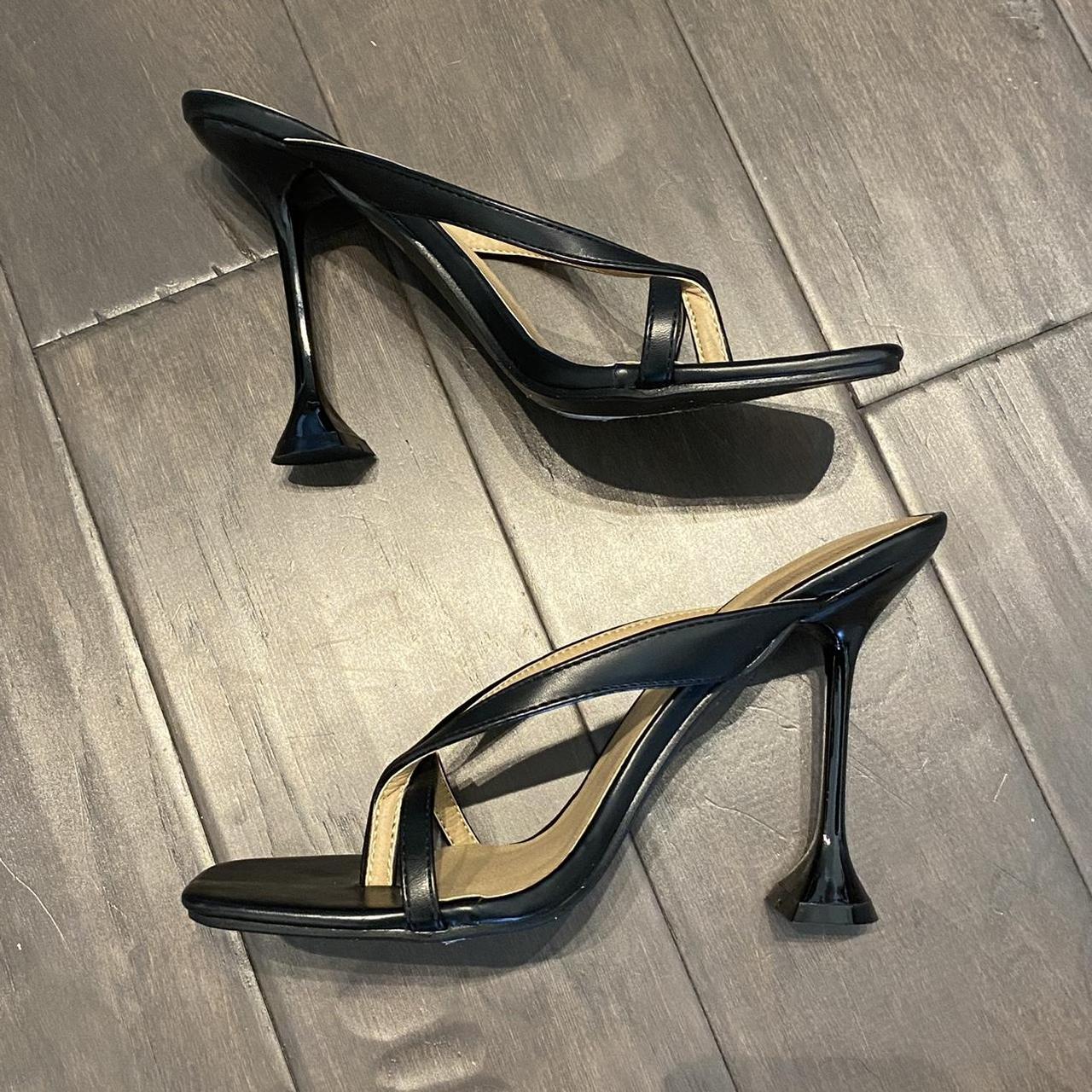 PrettyLittleThing black heels - Depop