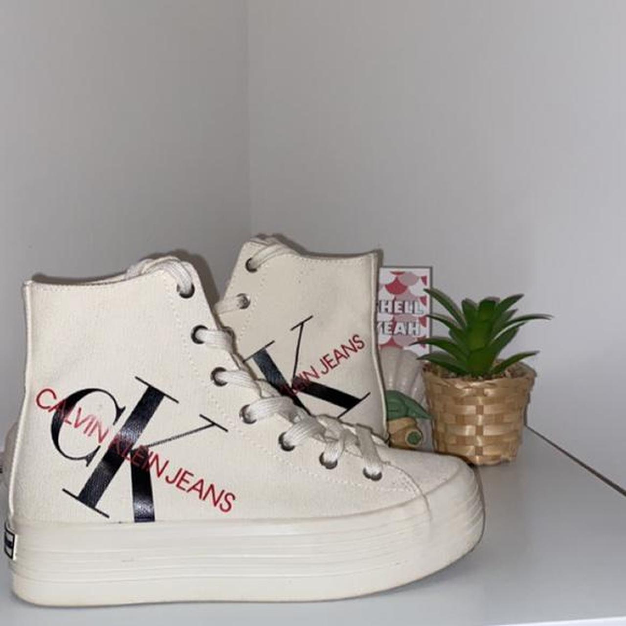 Calvin Klein Jeans White High Top Trainers Womens Calvin Klein Jeans BOLD  MIX High-top Trainers